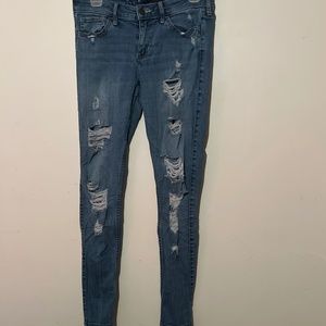 Holllister jeans